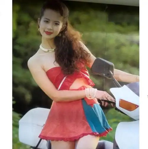 80年代内衣美女挂历照片这些美女有些并非是一线当红明星