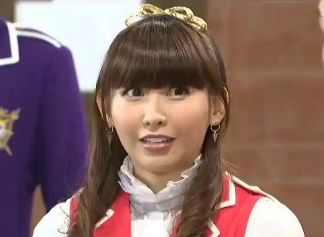 萌学园5小蝴蝶啊小蝴蝶一点机灵劲都没有