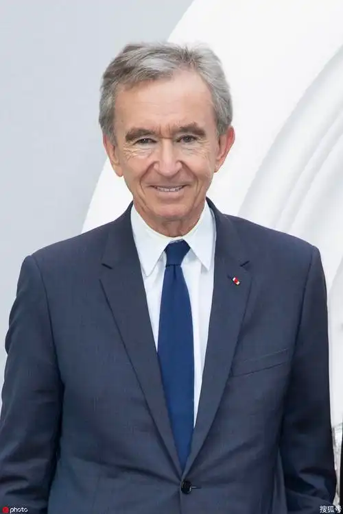 lv老板阿尔诺成全球第二大富豪 盖茨跌出前二