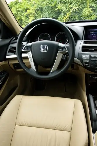 第八代雅阁内饰