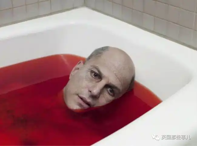 他患上了怕死的心病决定把自己的n种死法拍成现实