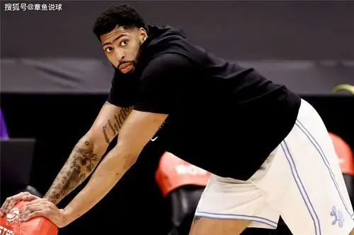 篮网2新援18投12中砍32分,2人攻防效率值均超过浓眉哥?_阿尔德里奇