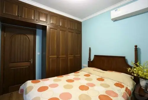 老师傅传授经验:衣柜到顶石膏线怎么处理?