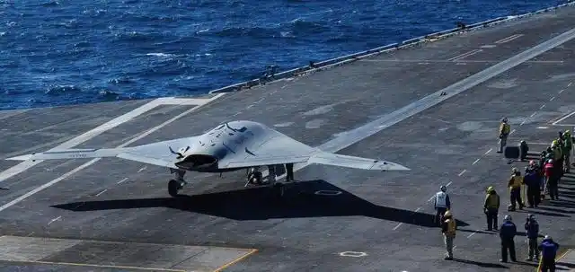 国产航母或不止一款?疑有4万吨级076型舰,舰载机并非歼15