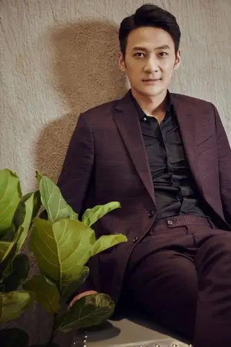 张陆摆脱精英人设 再度化身热血创业男