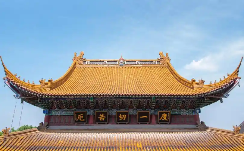 四十度下的金山北固山