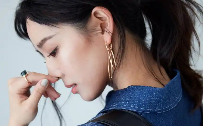 张钧甯休闲时尚写真桌面壁纸-港台明星-手机壁纸下载-美桌网