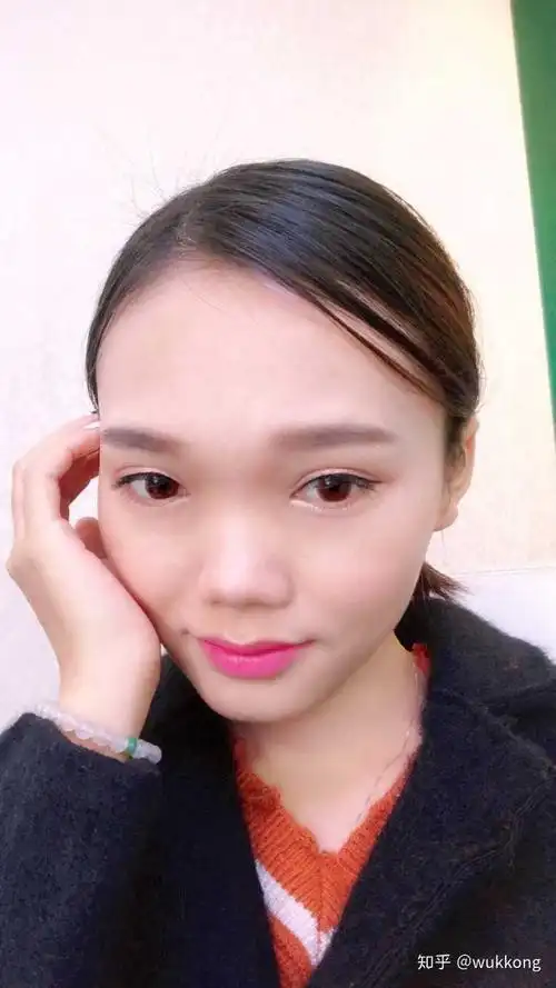 你见过塌鼻子的美女吗?