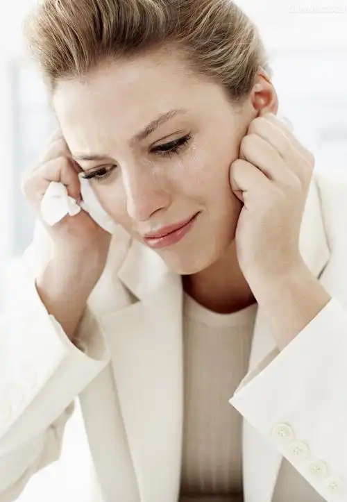 (蓝瘦,香猪)好难受,好想哭