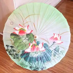 油纸伞荷花简笔画