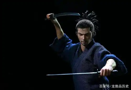 在日本的历史上曾经出现过许多剑术高手,而在这些高手里面有个叫做宫