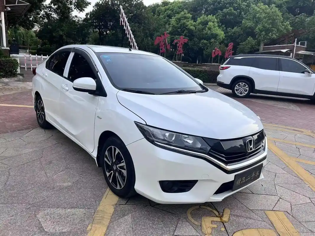 最新到店,16年上牌,本田哥瑞6万多公里.#手续齐全随时可以 - 抖音