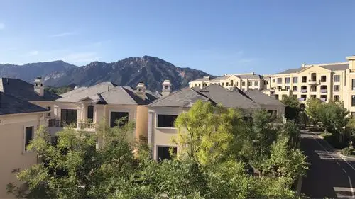 密云云溪别墅,项目紧邻密云水库,花园深处安个家