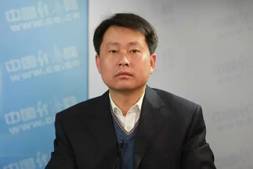 西宁特殊钢股份公司副总经理肖飞虎