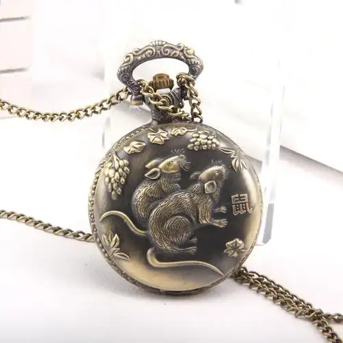 十二生肖怀表大号复古翻盖石英表景区纪念品项链挂表怀表