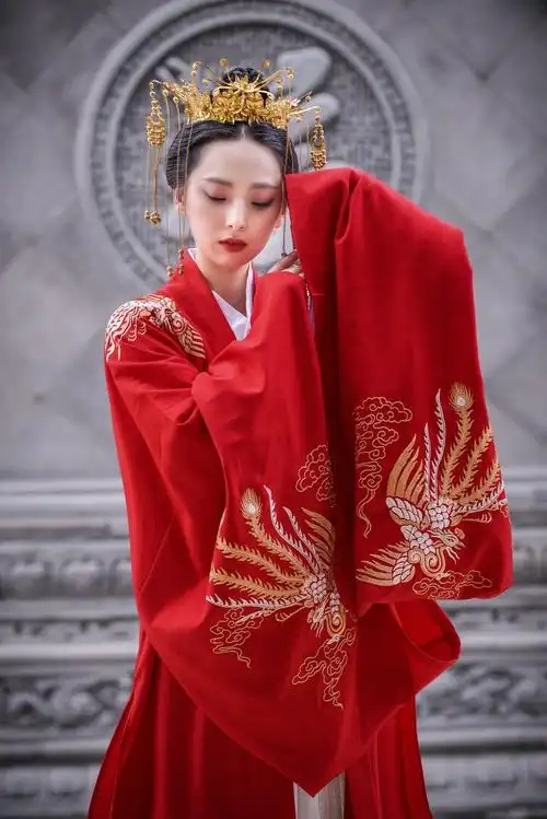 米兰婚纱摄影古装写真