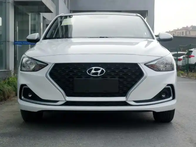 北京现代 悦动 2018款 1.6l 自动悦目版gl