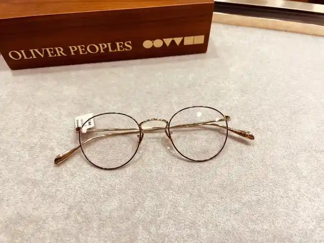 众多好莱坞大咖喜爱的品牌#oliverpeoples  #手工眼镜 #美国眼镜