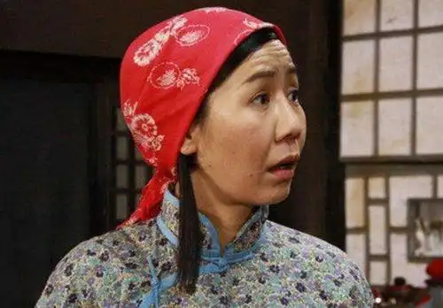 她被称为"最丑女演员",其貌不扬却嫁德国大亨,婚姻事业双丰收