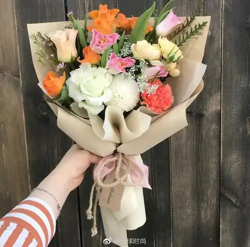 心情不好的时候,收到一束花原来可以开心很多!
