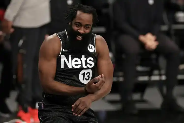 朱彦硕不解为何哈登不在mvp榜前三篮网有这战绩他厥功至伟