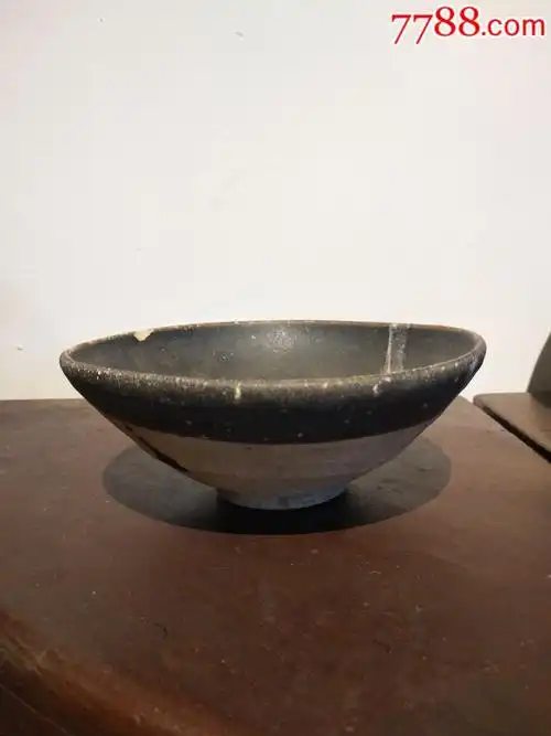 陶碗(有修补)