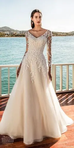 cosmobella2020etereaeleganza婚纱系列性感精致与优雅浪漫完美结合