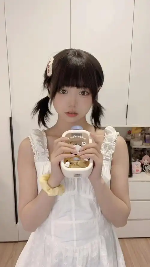 短发双马尾真的超级幼!