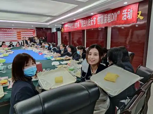 邮储银行新乡市分行举办"庆三八妇女节"系列主题活动