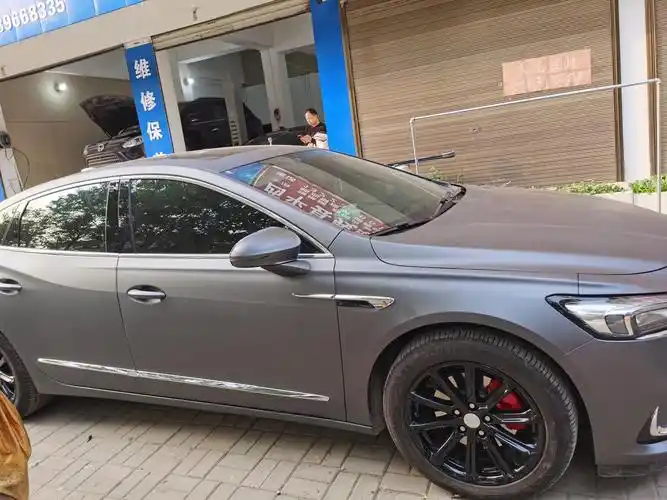 亚面珍珠深邃灰怎么感觉还没有原车好看