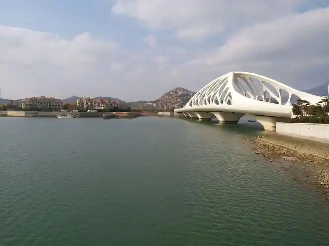 陪伴父母11游览青岛西海岸新区