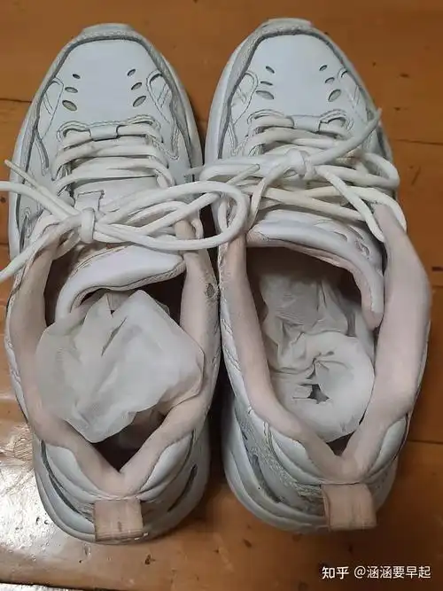 女生脚臭怎么办? - 知乎