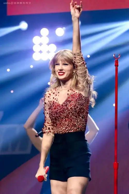 taylor swift 霉霉 稀有照片 绝美 珍贵 可爱 壁纸 头像 拍立得 清新