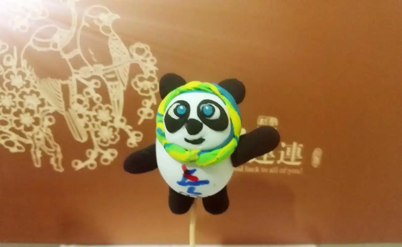 朱一凡面塑作品:冬奥吉祥物 - 抖音