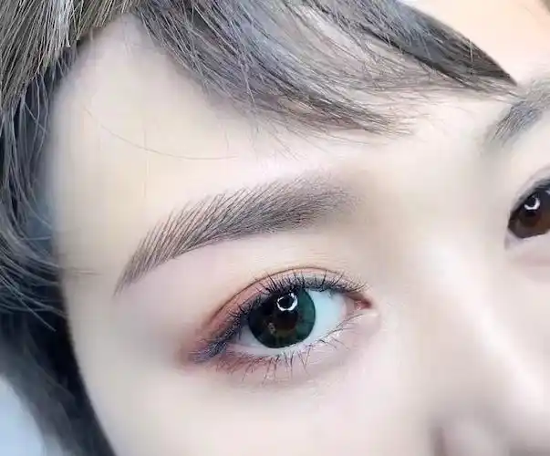 免麻仙羽眉,改眉作品 有丝有雾有绒毛