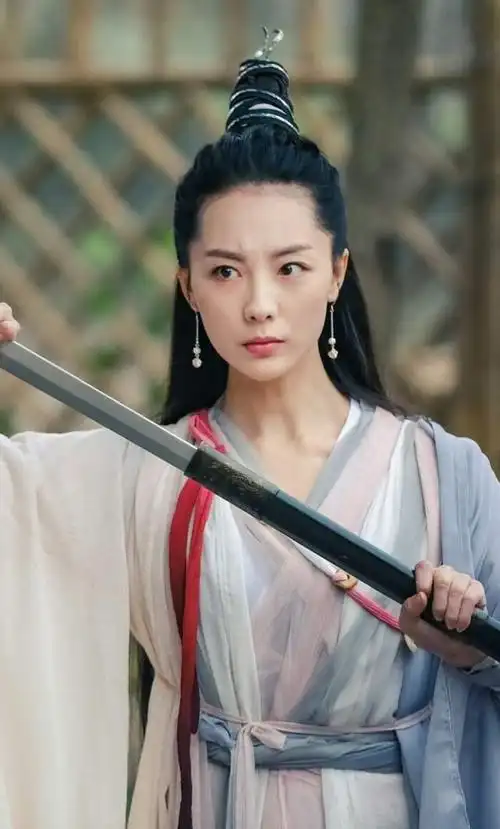 过4次,还参演过《流浪地球》都没火|流浪地球|陶珞依|陈文锦_新浪新闻