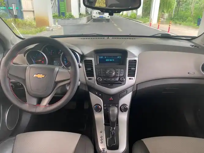 雪佛兰 科鲁兹  2012款 1.6l se at图片