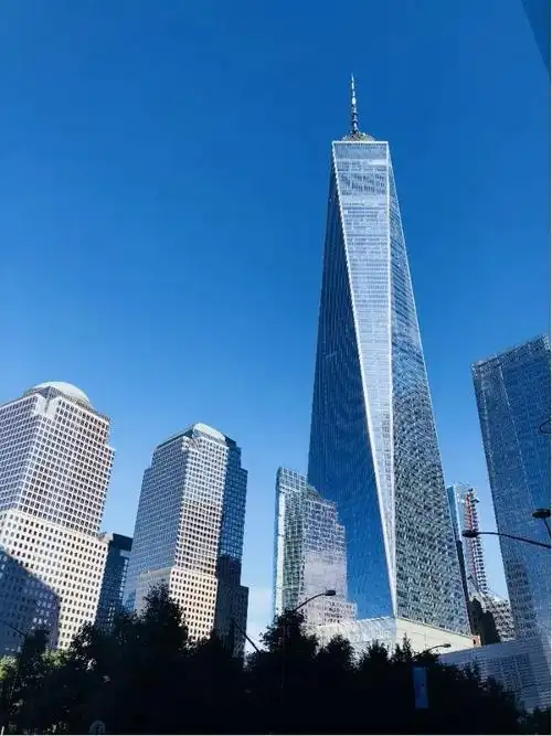 美国世贸大厦(美国纽约双塔形摩天大楼)_摘编百科