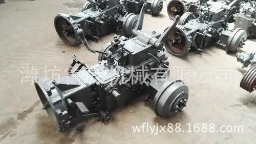 变速箱总成丘陵水田农田专用35马力作业四驱拖拉机梯形小水田