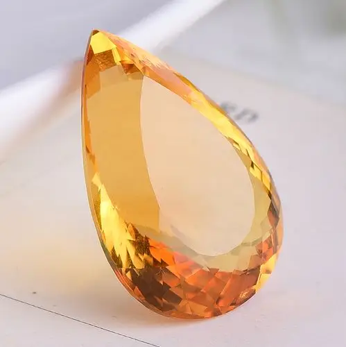 超亮 极品天然刻面黄水晶裸石 重39.45克拉 全净体质无杂 水滴形