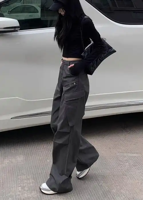 甜酷风套装女秋季黑色短款长袖连帽上衣高腰垂感长裤工装裤两件套