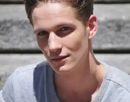 男人颧骨高面相运势(下篇)_阿启网