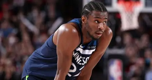 人物| 当年以建队基石身份签下1.