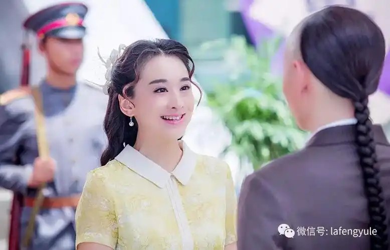 穆婷婷再次演绎民国佳人功夫姐妹今晚俏皮收官