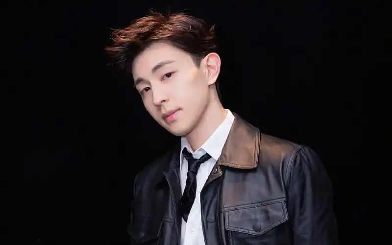 邓伦帅气迷人写真图片桌面壁纸高清大图预览1920x1200_大陆明星下载