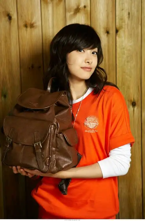 宋茜# 08年 出道前 某运动品牌代言图