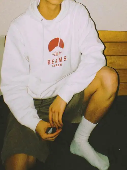 毕设用的三脚架,日常也能用来自拍0590配上复古胶片滤镜妥妥出片