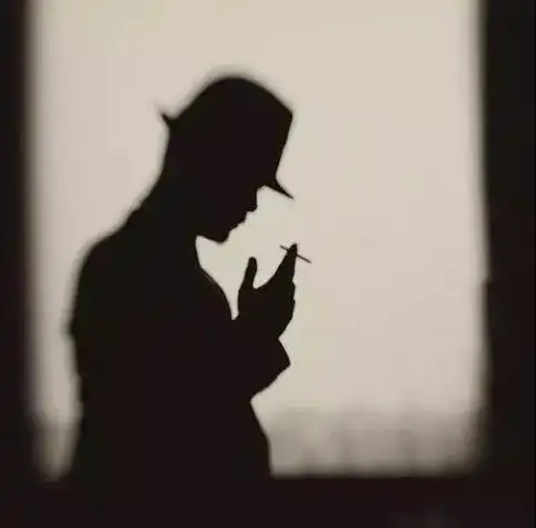 超个性意境影子头像当我的心涌起波澜波光浮动都是你的光影