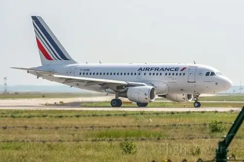 airbus a318 (f-guge)