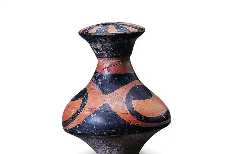 新石器时代彩陶人面纹细颈瓶